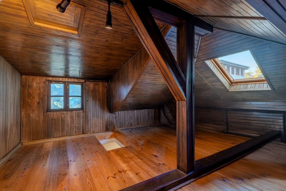 Dom 4 pokojowe na Sprzedaż