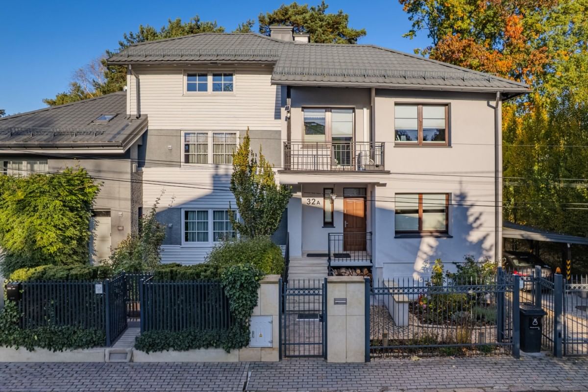 Dom 4 pokojowe na Sprzedaż