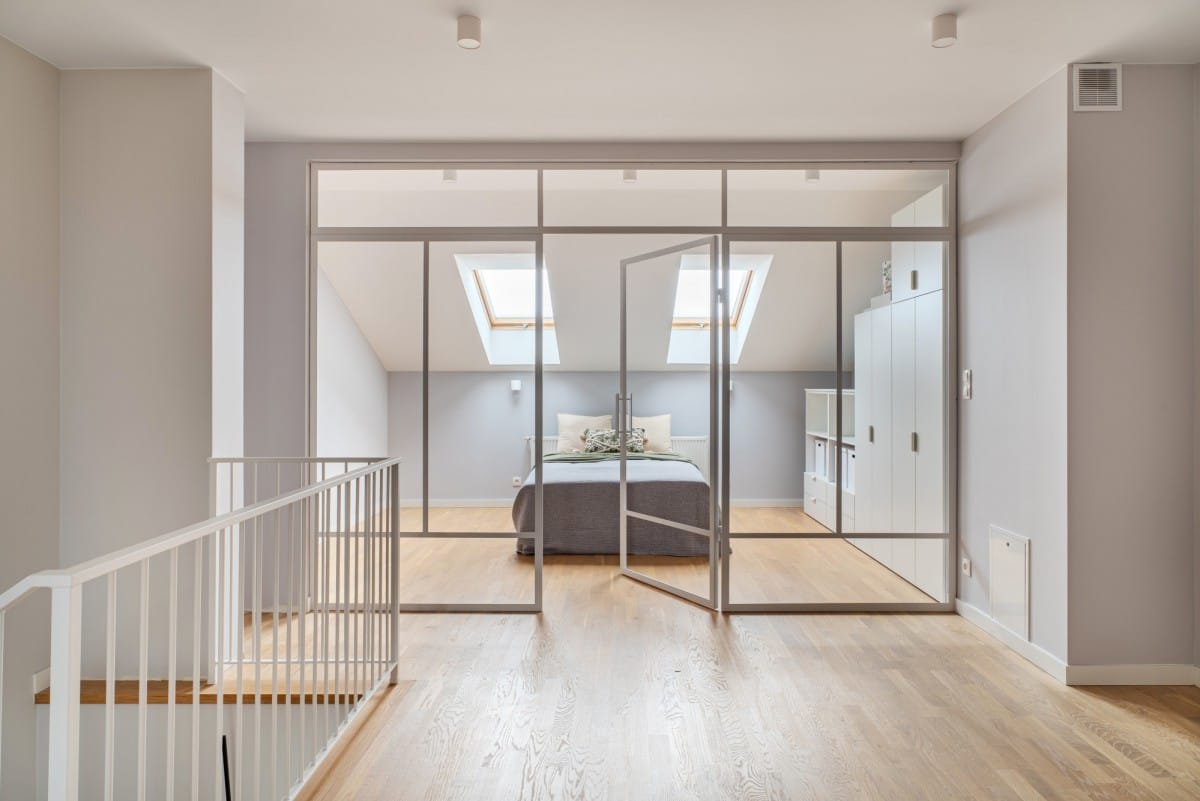 Mieszkanie 6 pokojowe na Sprzedaż