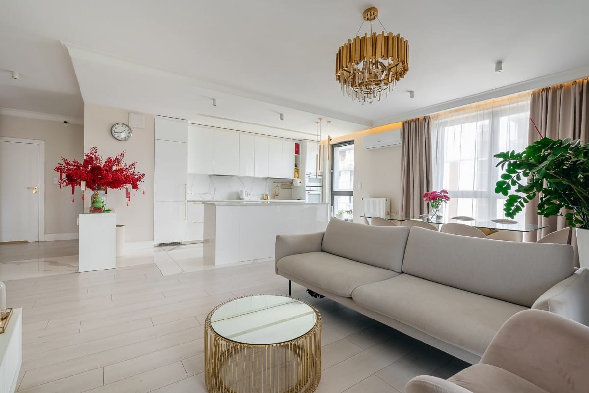 Mieszkanie 4 pokojowe na Sprzedaż