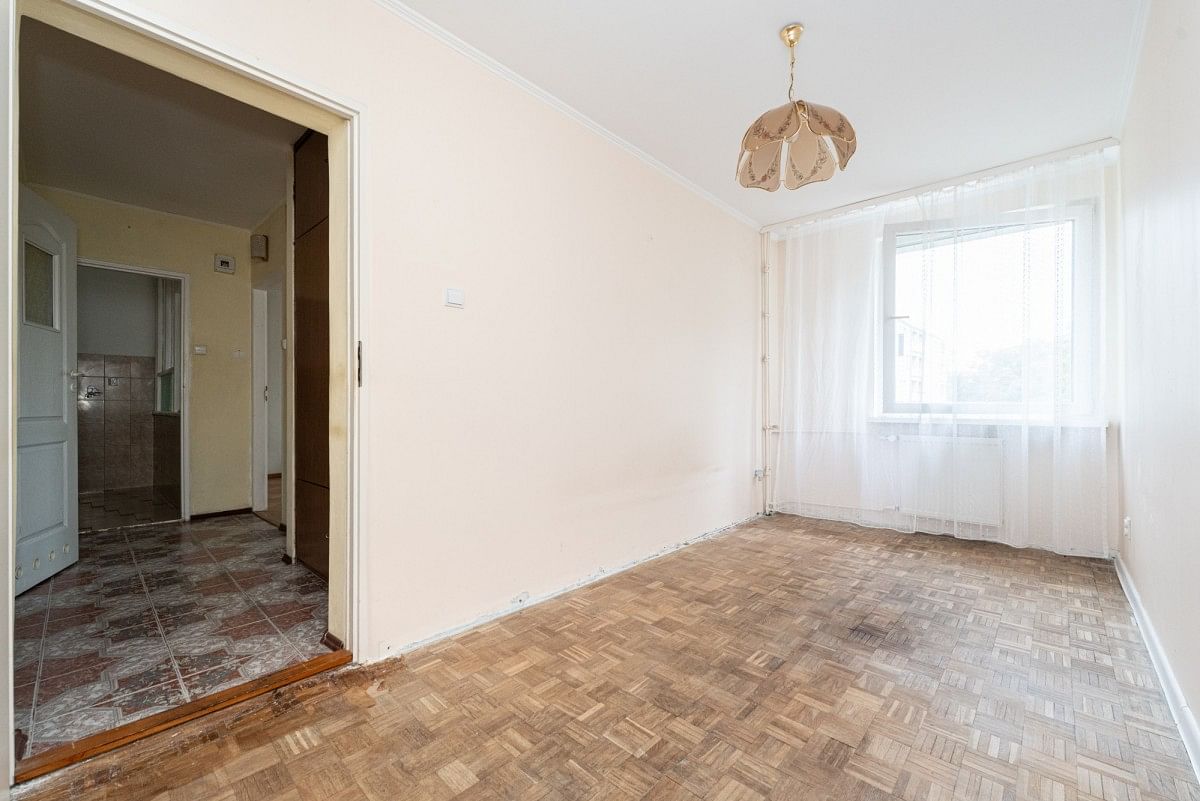 Mieszkanie 4 pokojowe na Sprzedaż