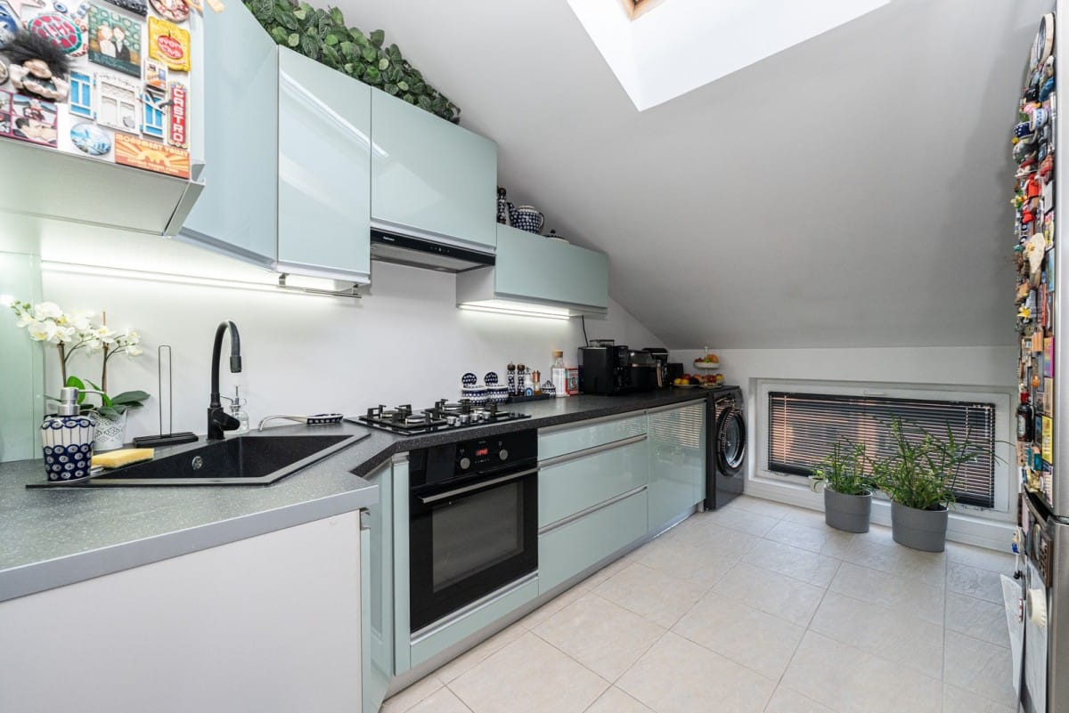 Mieszkanie 2 pokojowe na Sprzedaż