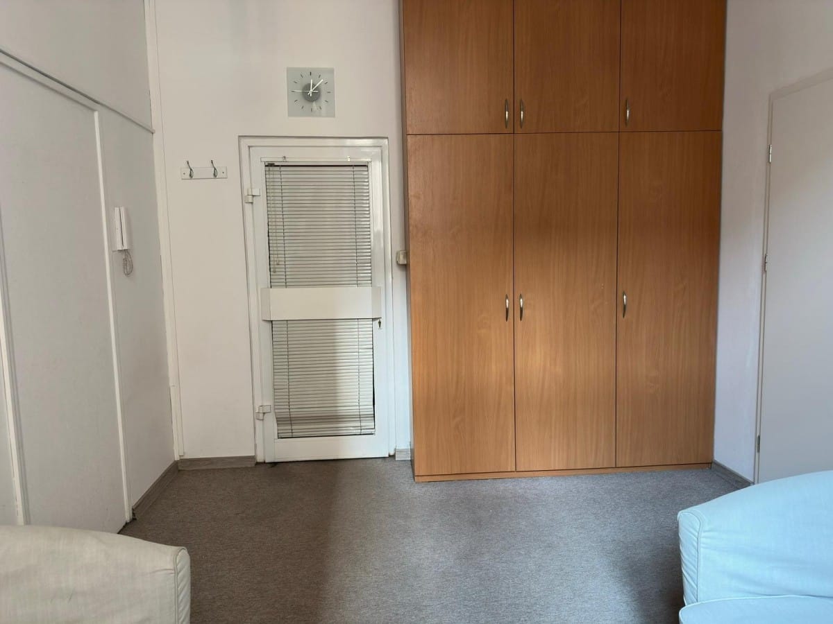 Lokal użytkowy  pokojowe na Wynajem