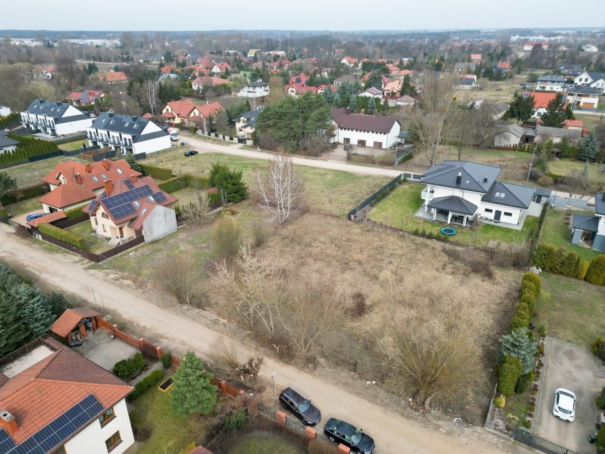 Działka  pokojowe na Sprzedaż