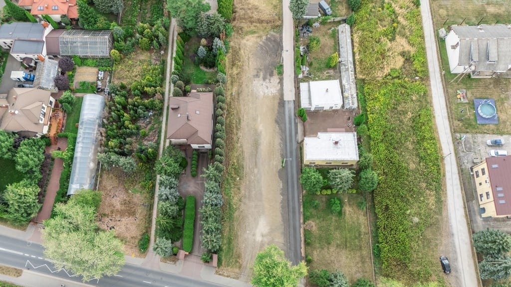 Działka  pokojowe na Sprzedaż