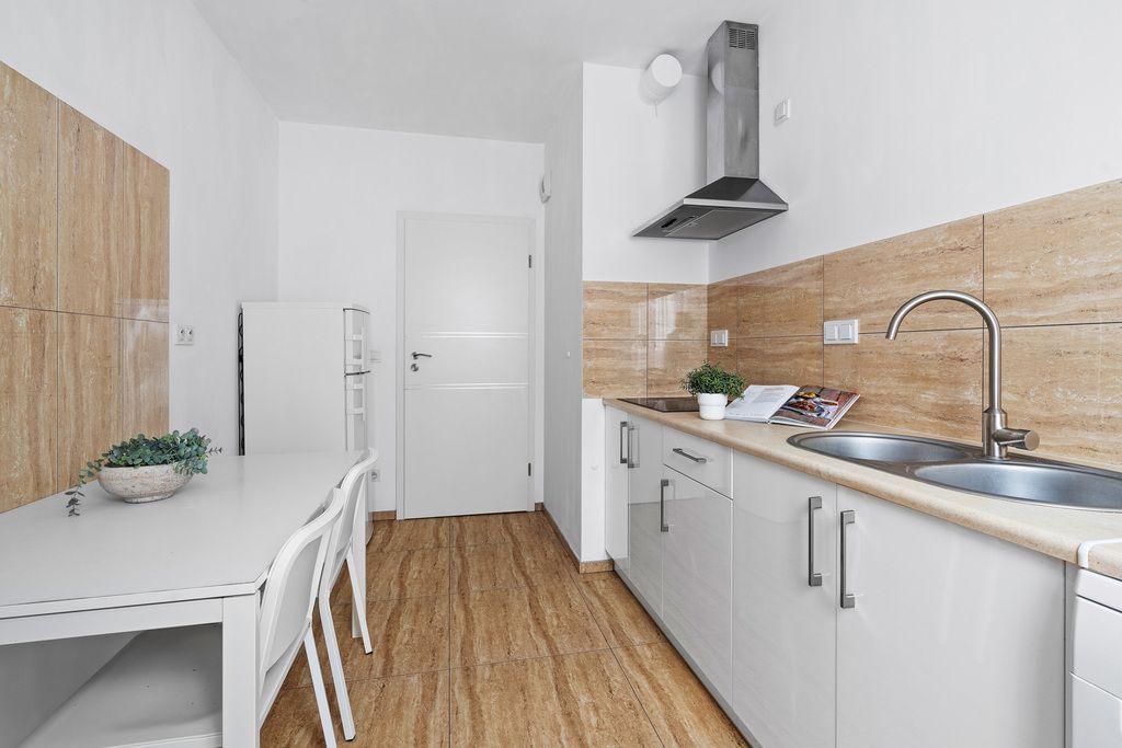 Mieszkanie 2 pokojowe na Sprzedaż