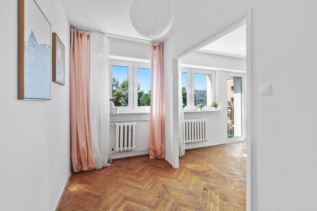 Mieszkanie 3 pokojowe na Sprzedaż