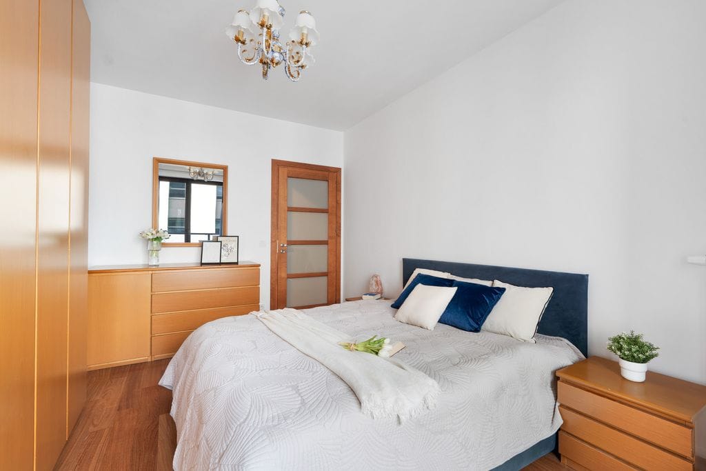 Mieszkanie 4 pokojowe na Sprzedaż