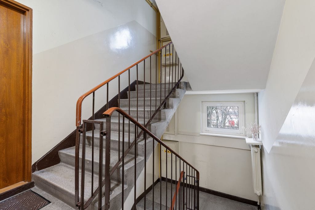 Mieszkanie 2 pokojowe na Sprzedaż