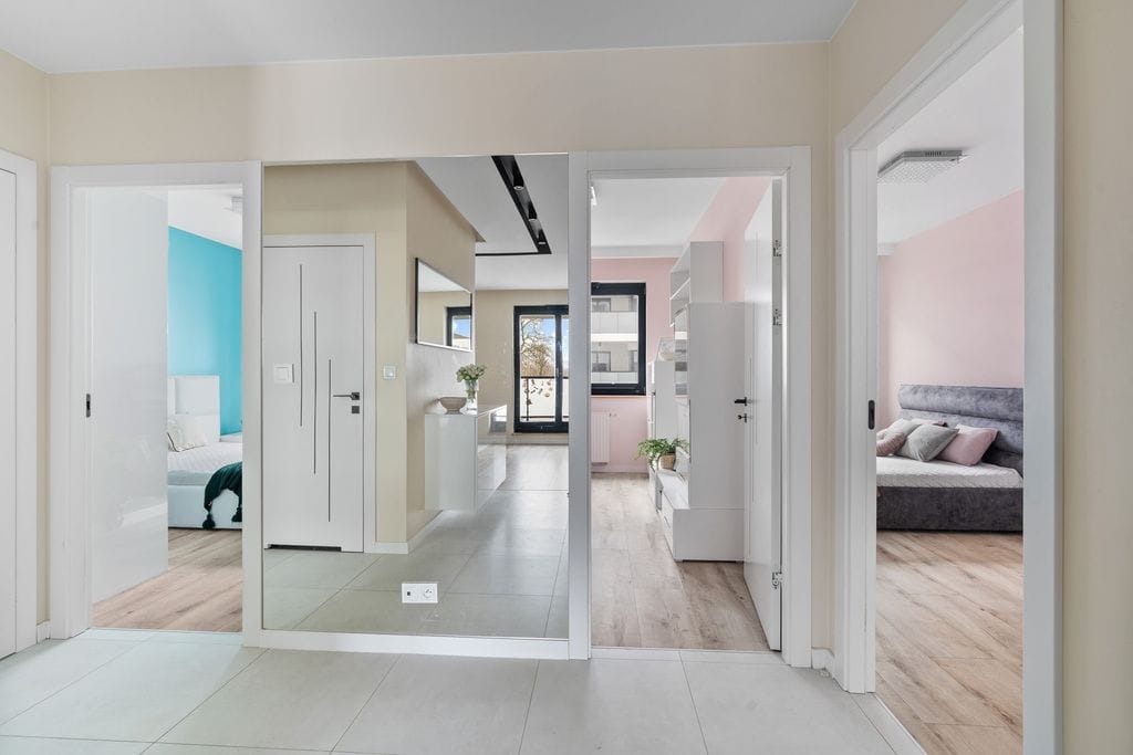 Mieszkanie 4 pokojowe na Sprzedaż