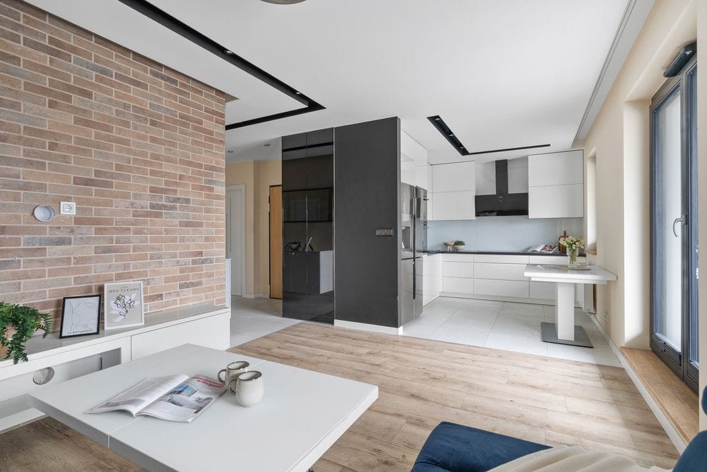 Mieszkanie 4 pokojowe na Sprzedaż