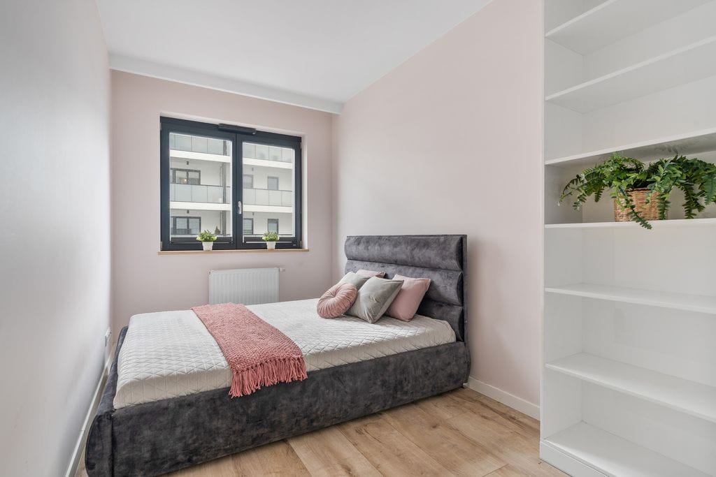 Mieszkanie 4 pokojowe na Sprzedaż