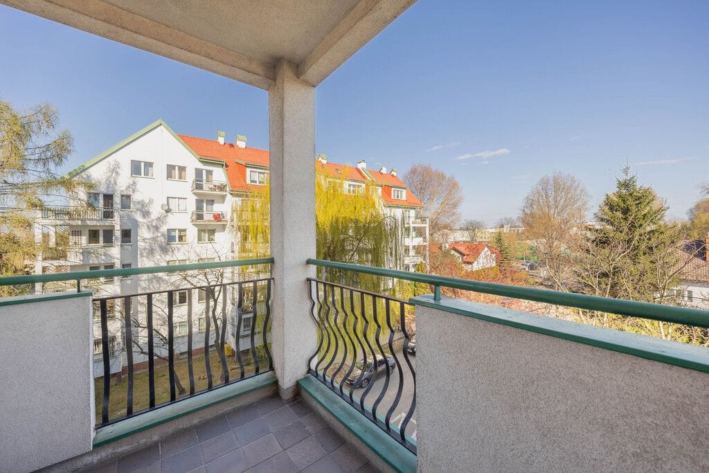 Mieszkanie 4 pokojowe na Sprzedaż