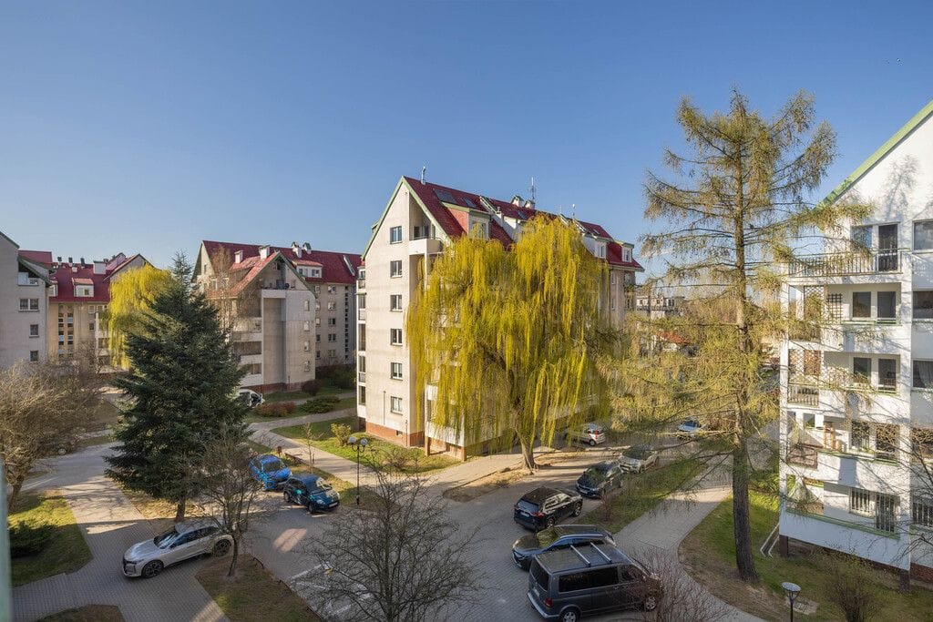 Mieszkanie 4 pokojowe na Sprzedaż