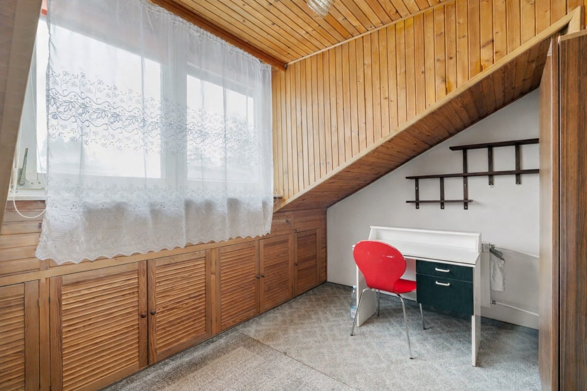 Dom 6 pokojowe na Sprzedaż