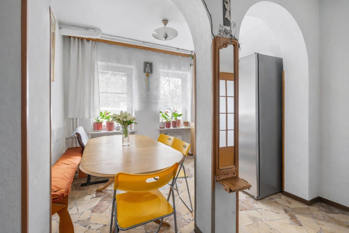 Dom 6 pokojowe na Sprzedaż