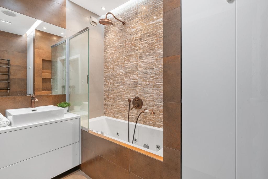 Mieszkanie 4 pokojowe na Sprzedaż