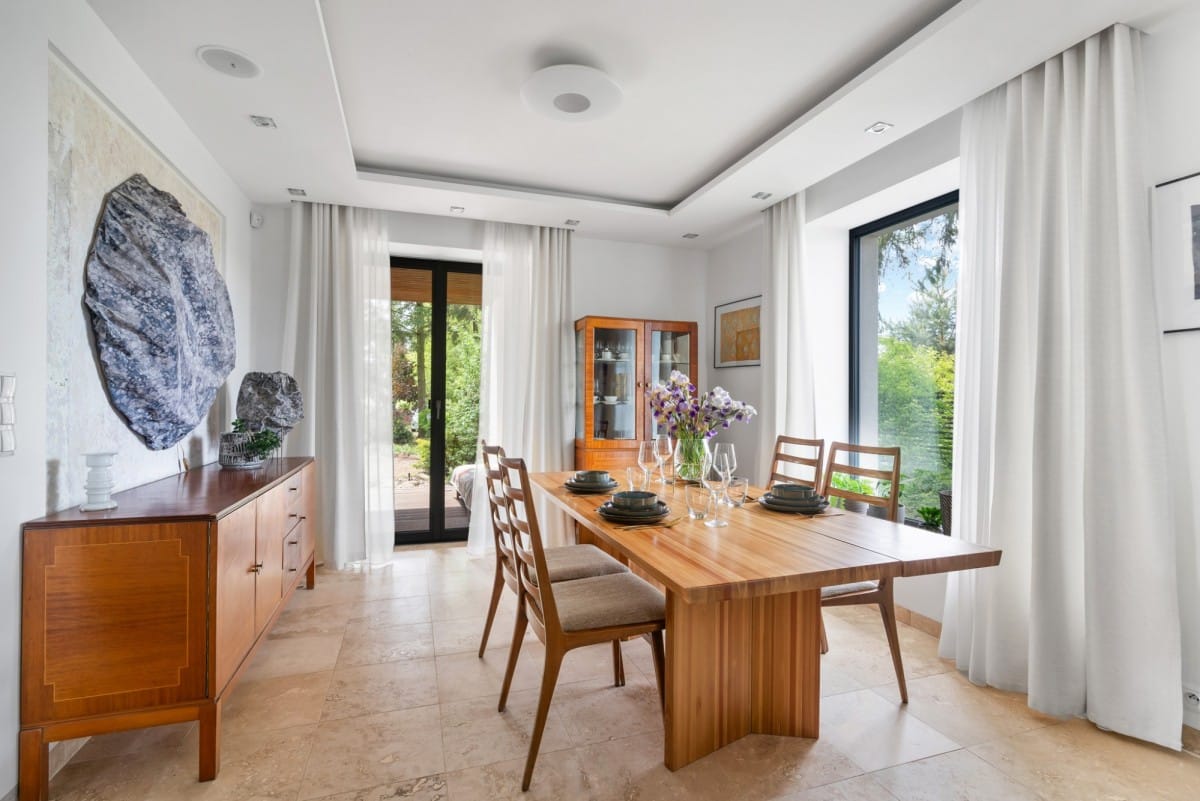 Dom 4 pokojowe na Sprzedaż