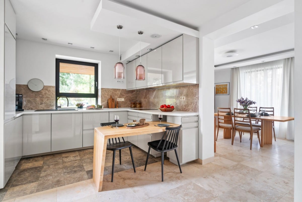 Dom 4 pokojowe na Sprzedaż