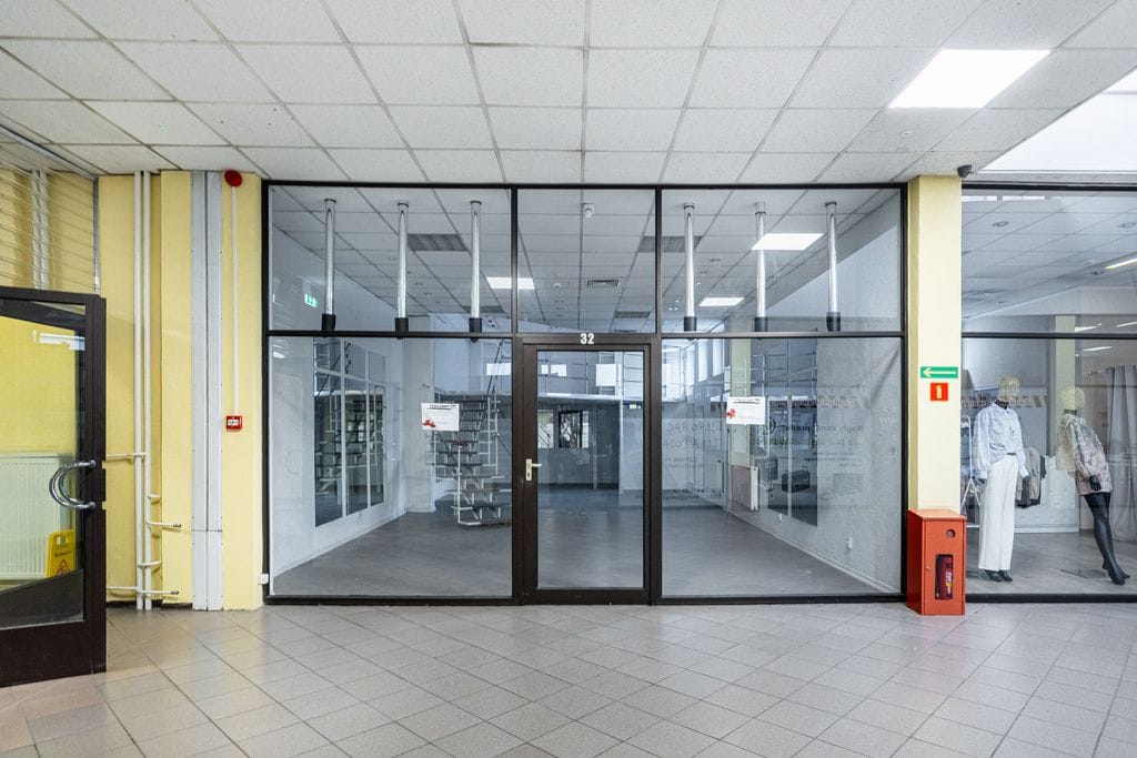 Lokal użytkowy  pokojowe na Sprzedaż
