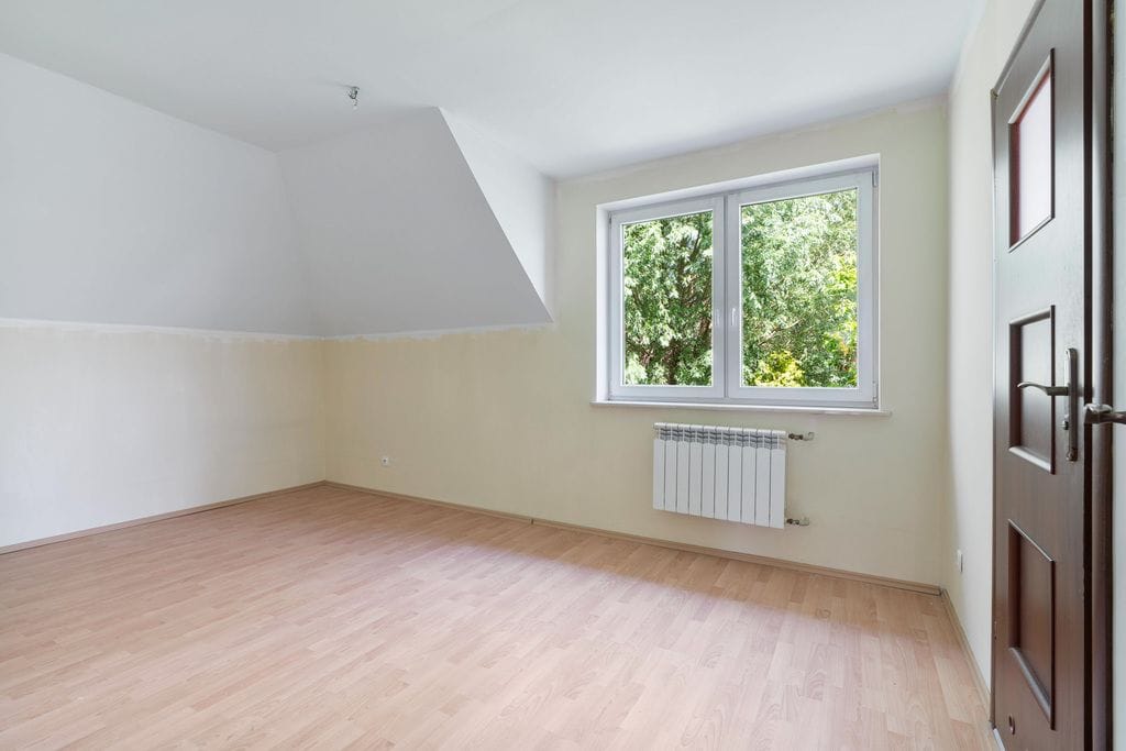 Dom 5 pokojowe na Sprzedaż