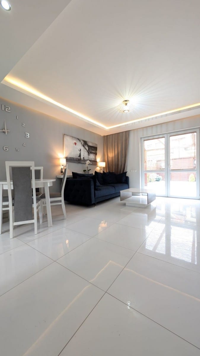 Mieszkanie 4 pokojowe na Sprzedaż