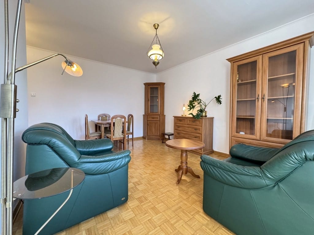 Mieszkanie 4 pokojowe na Sprzedaż