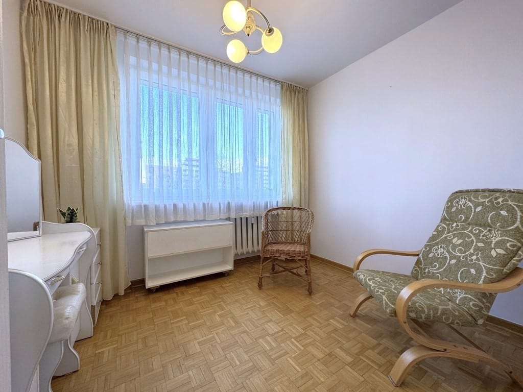 Mieszkanie 4 pokojowe na Sprzedaż