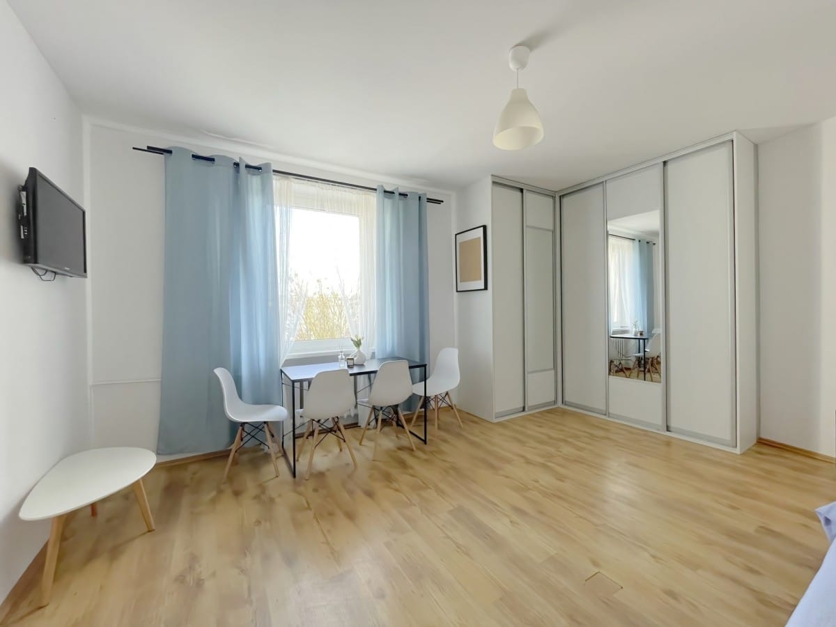 Mieszkanie 4 pokojowe na Sprzedaż