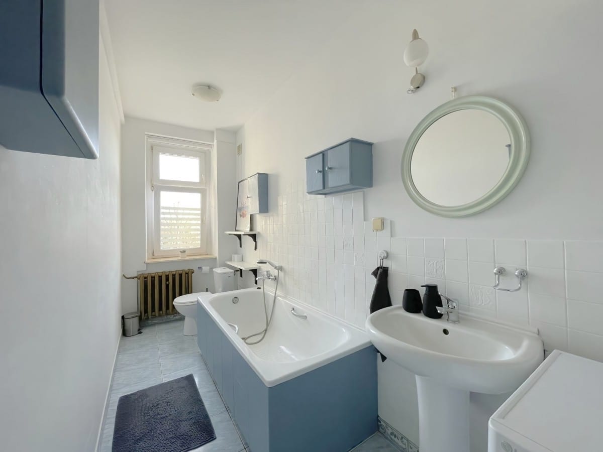 Mieszkanie 4 pokojowe na Sprzedaż