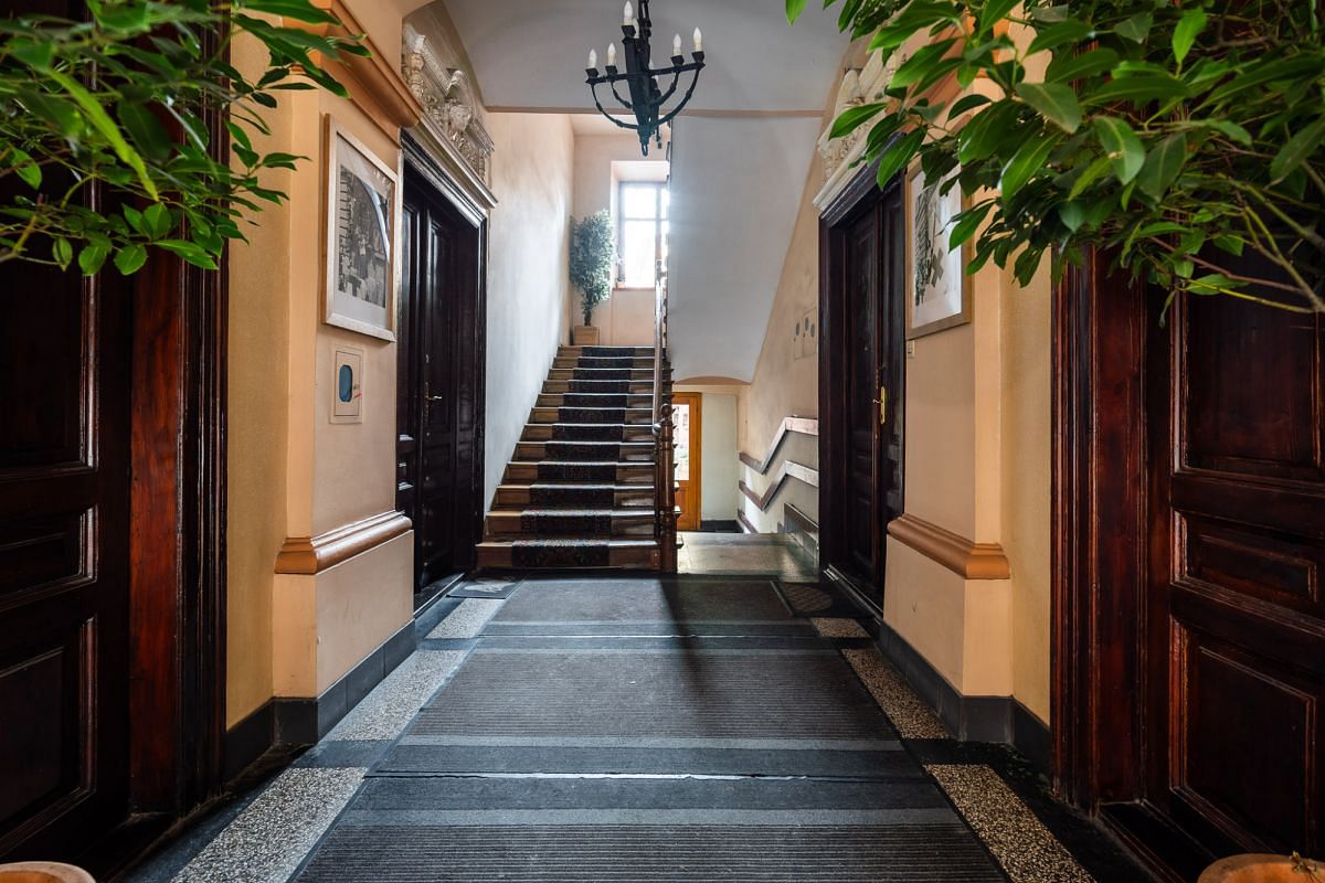Lokal użytkowy  pokojowe na Sprzedaż