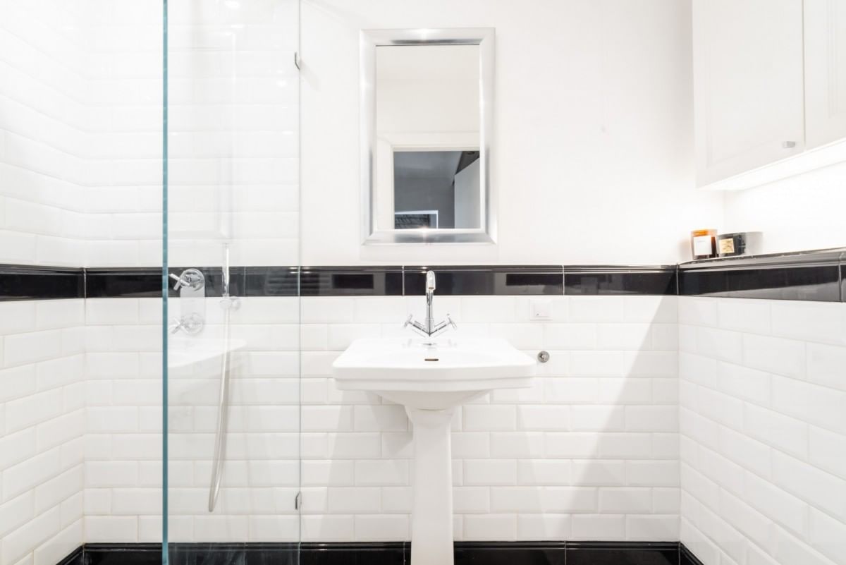 Dom 5 pokojowe na Sprzedaż