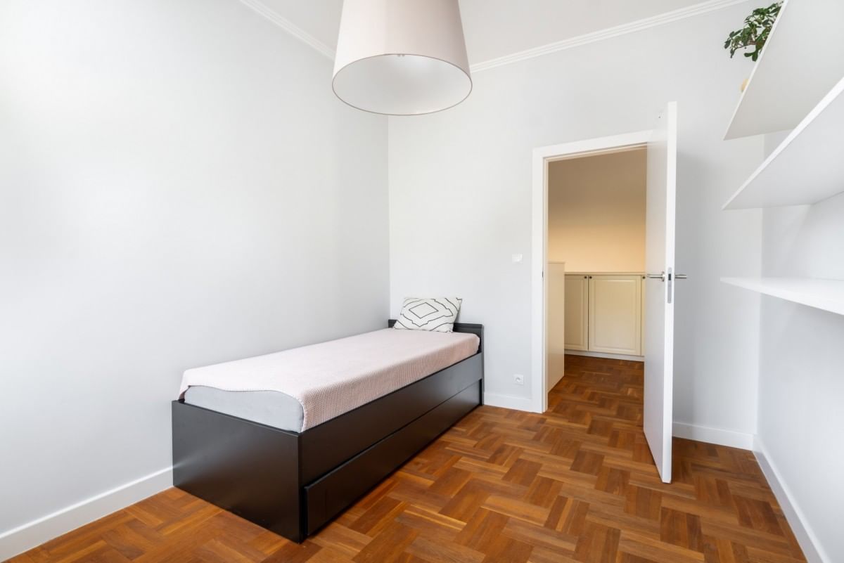 Dom 5 pokojowe na Sprzedaż