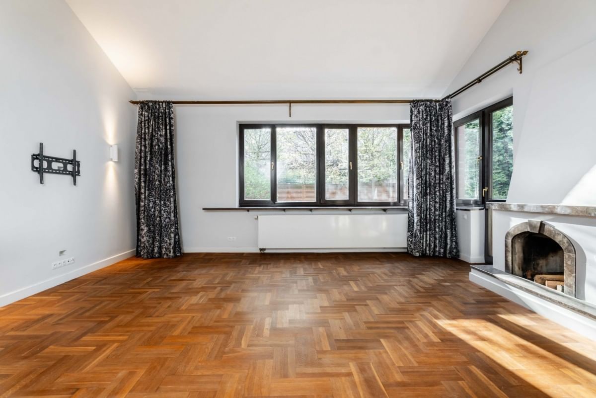 Dom 5 pokojowe na Sprzedaż