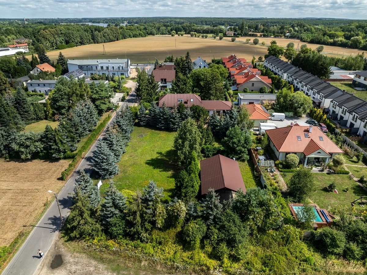 Działka  pokojowe na Sprzedaż