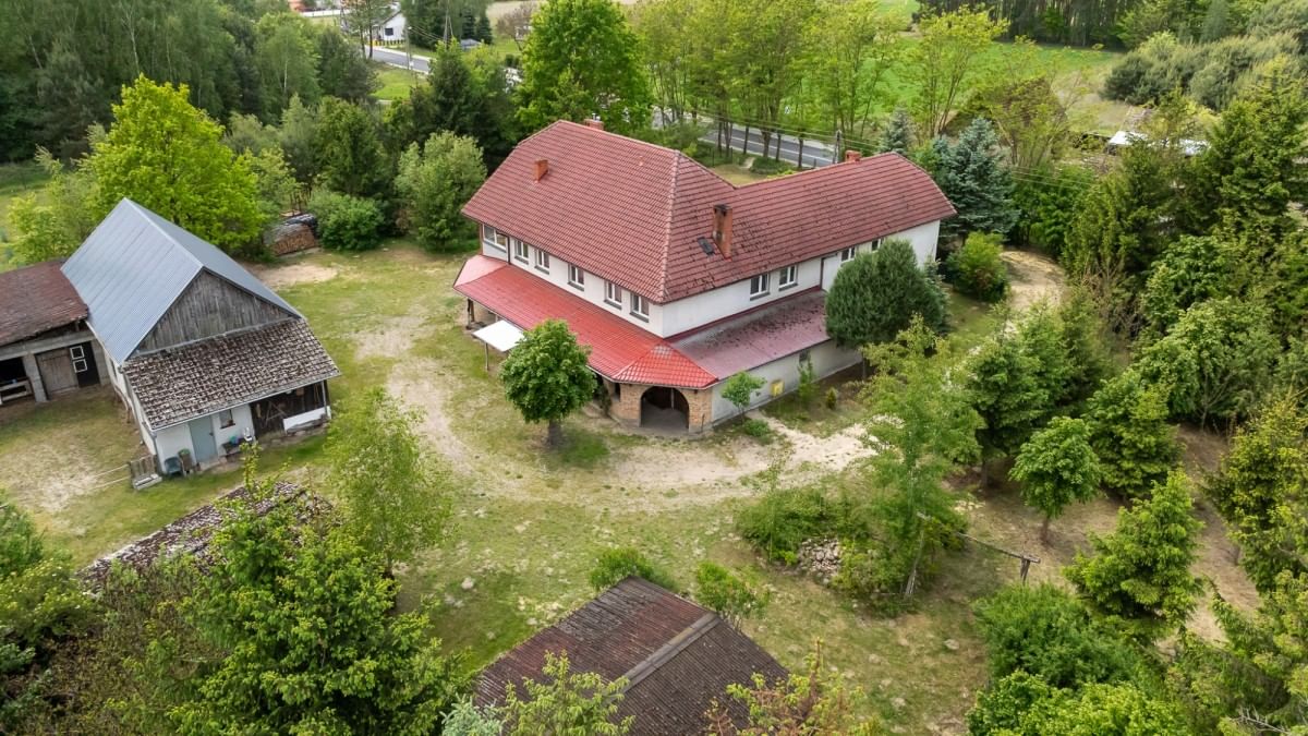 Dom 12 pokojowe na Sprzedaż