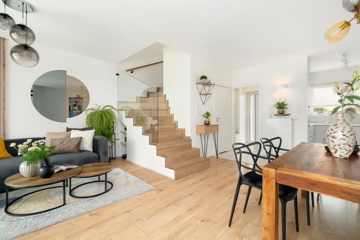 Dom 4 pokojowe na Sprzedaż