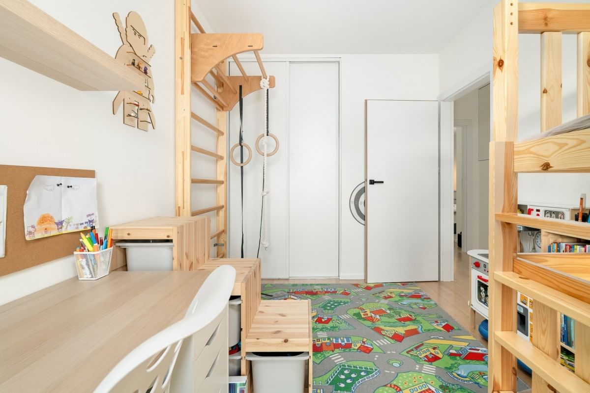 Dom 4 pokojowe na Sprzedaż