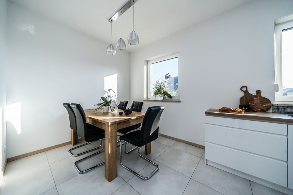 Dom 4 pokojowe na Sprzedaż