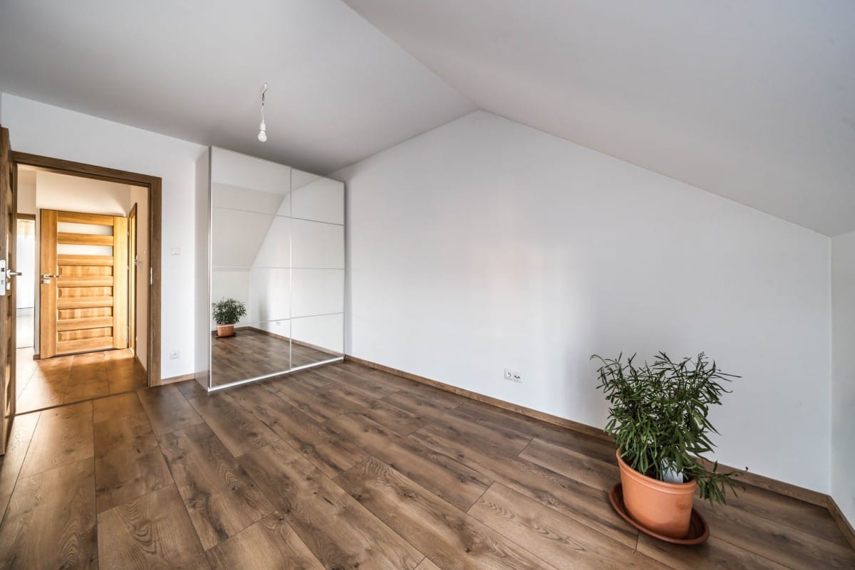 Dom 4 pokojowe na Sprzedaż