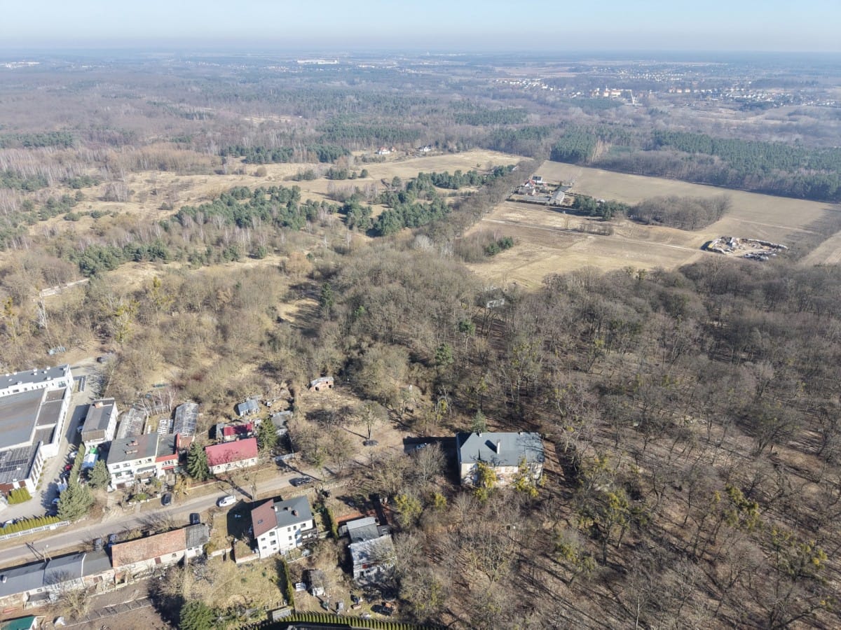 Działka  pokojowe na Sprzedaż