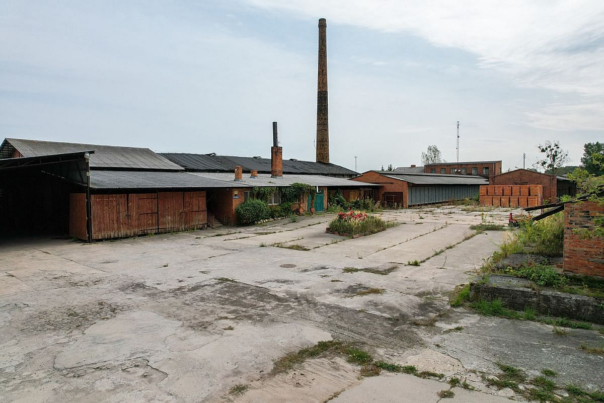 Lokal użytkowy  pokojowe na Sprzedaż