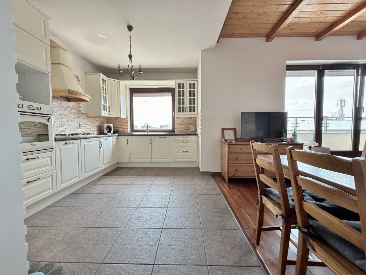 Mieszkanie 3 pokojowe na Sprzedaż