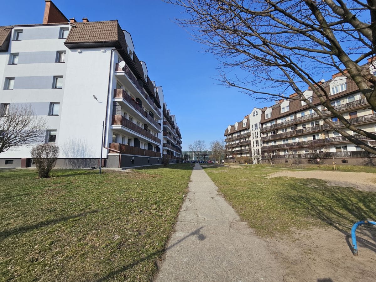 Mieszkanie 3 pokojowe na Sprzedaż