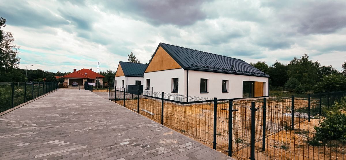 Dom 4 pokojowe na Sprzedaż