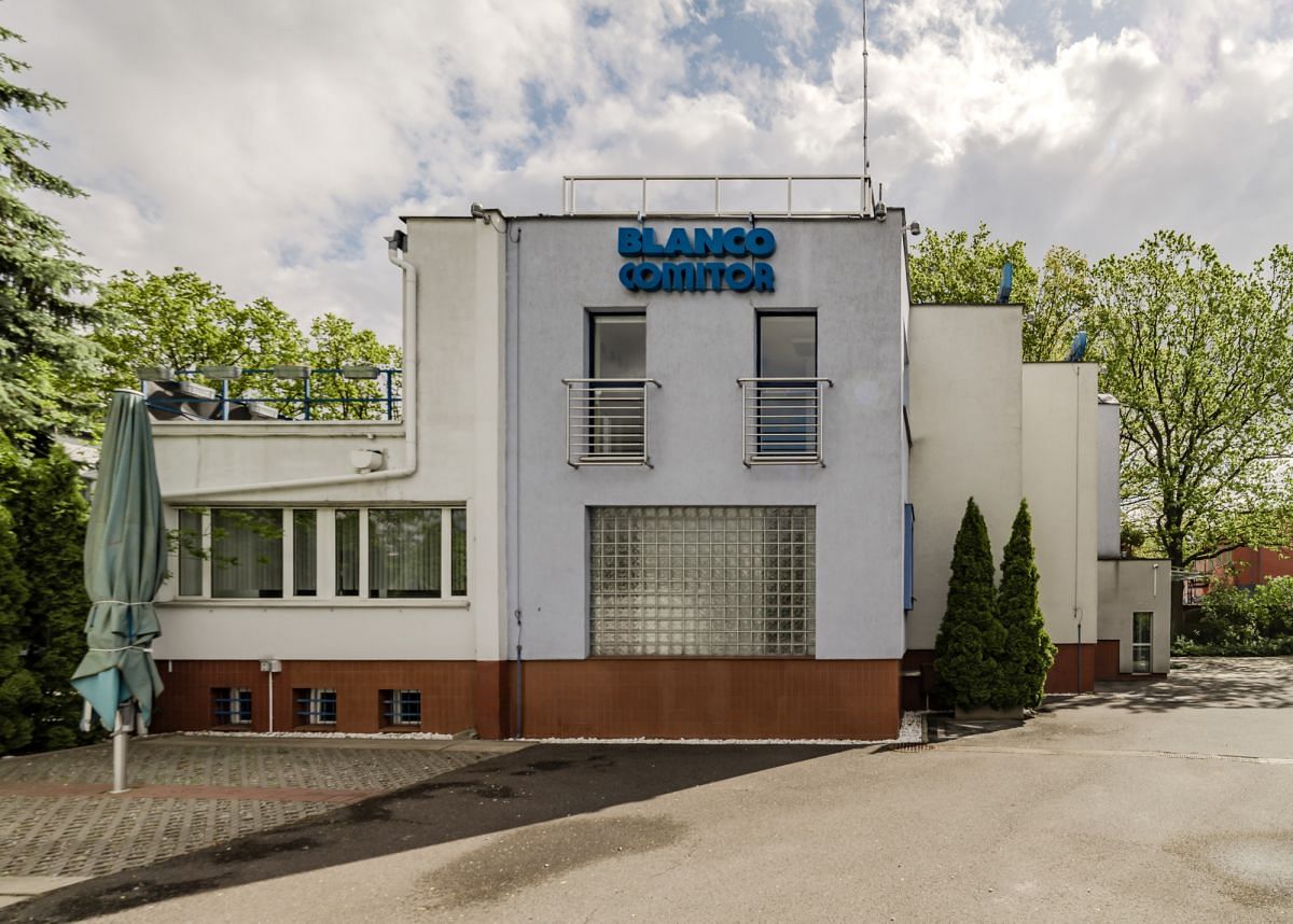 Lokal użytkowy  pokojowe na Sprzedaż