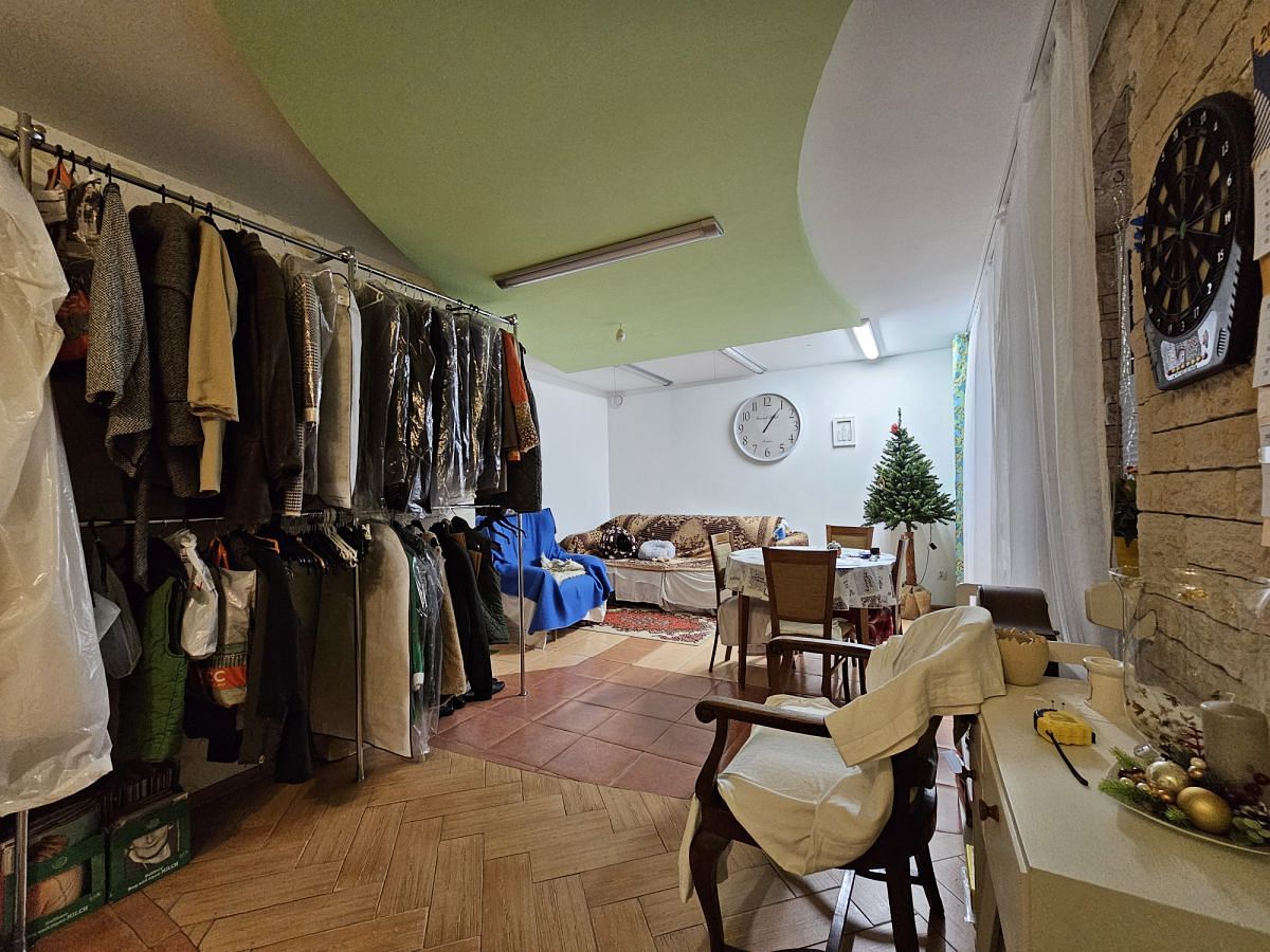 Lokal użytkowy  pokojowe na Sprzedaż