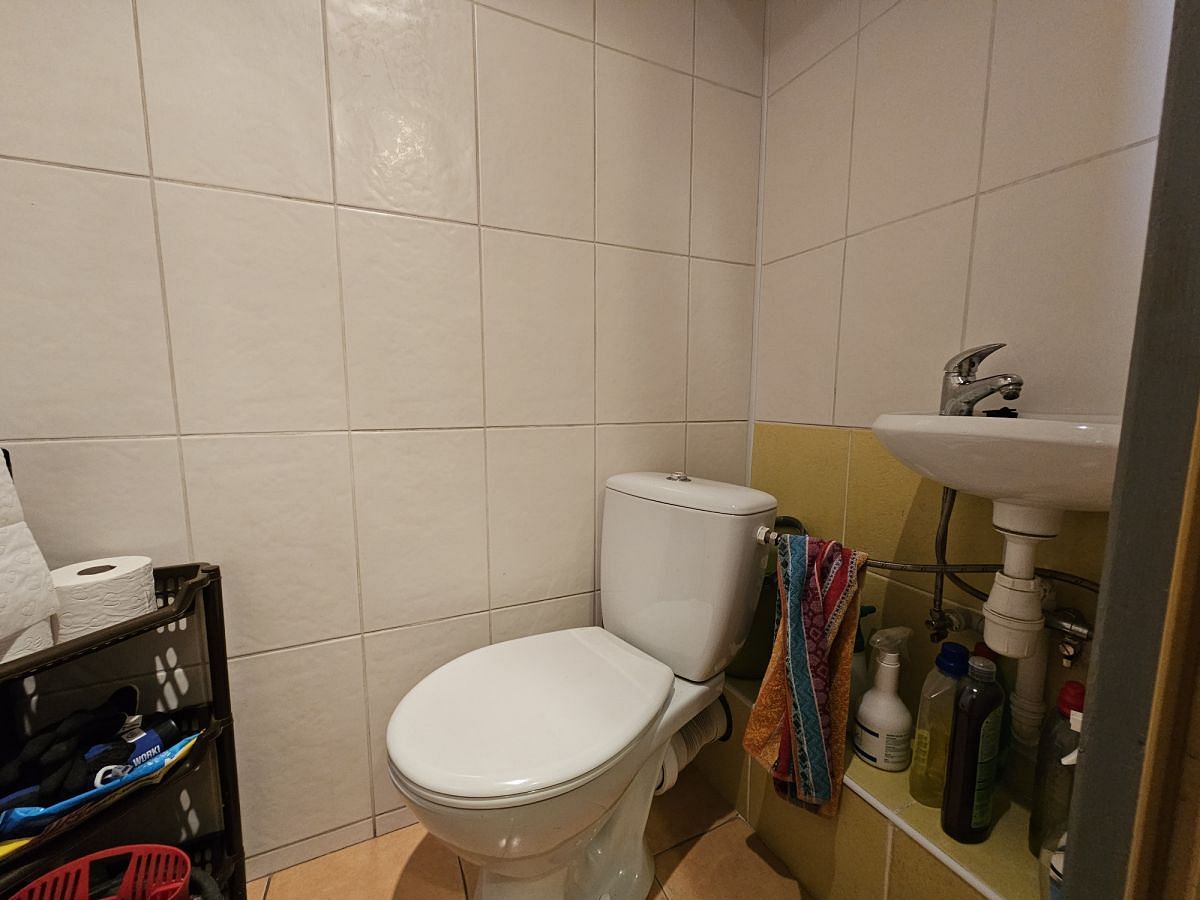 Lokal użytkowy  pokojowe na Sprzedaż