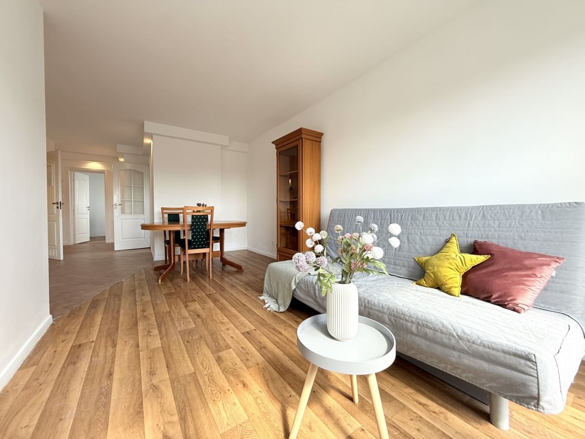 Mieszkanie 3 pokojowe na Sprzedaż