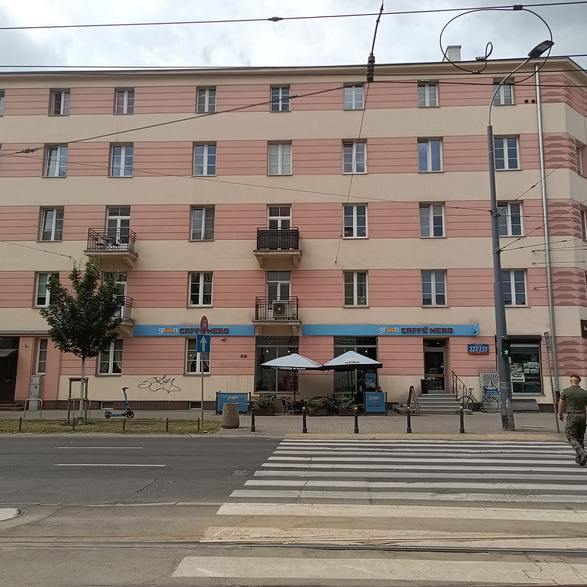 Lokal użytkowy  pokojowe na Sprzedaż